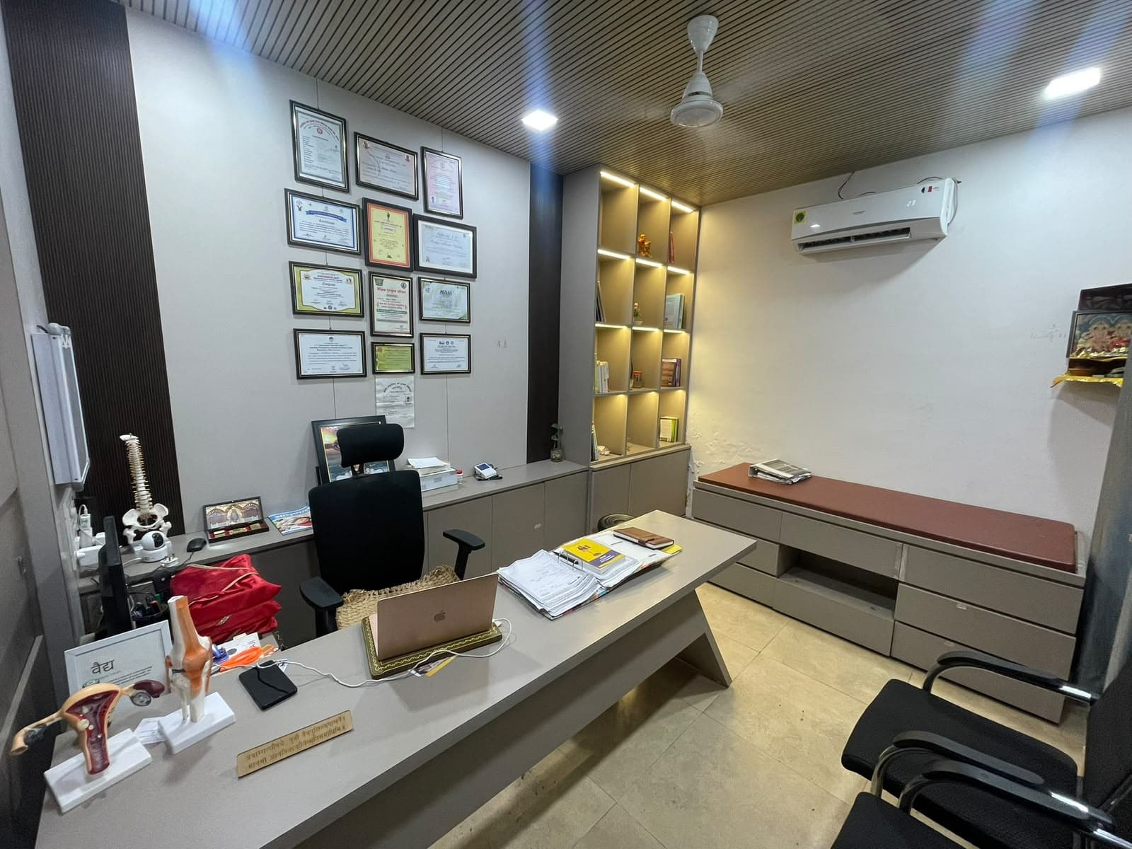Punsatva clinic facility in Shahjahanpur